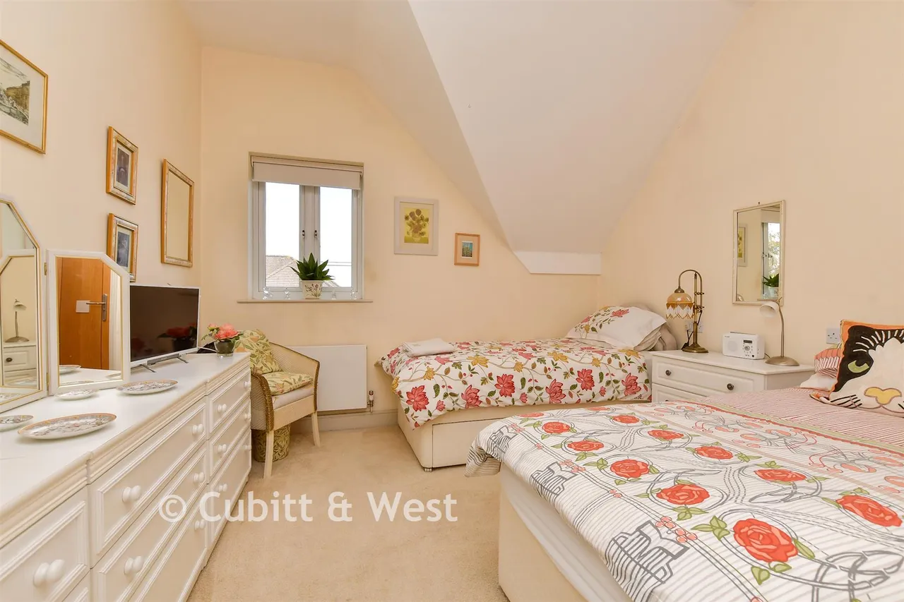 Langley Park Road, Sutton, SM2, photo 12