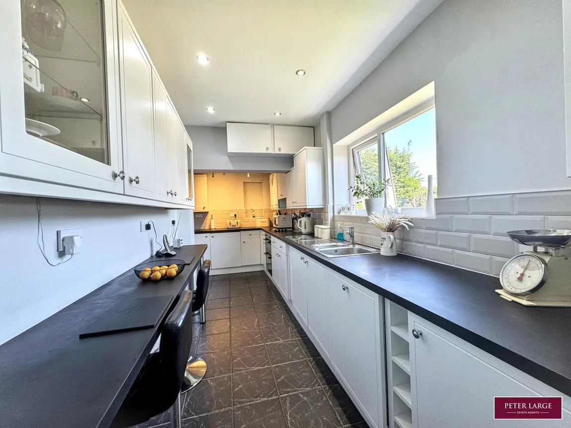 Y Dreflan, Mostyn, Holywell, Flintshire, CH8 9PS, photo 4
