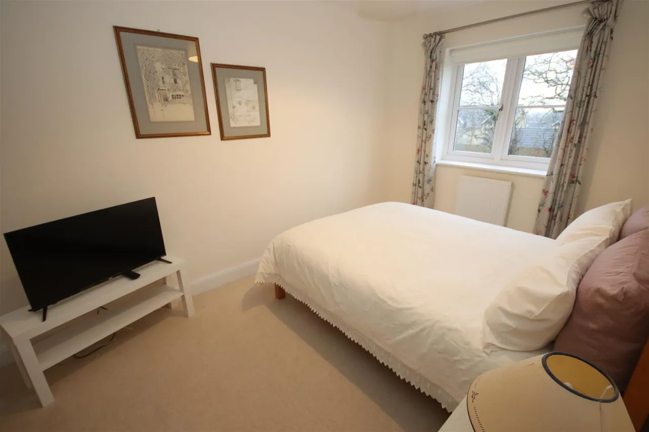 Milbourne Way, Chippenham, photo 10