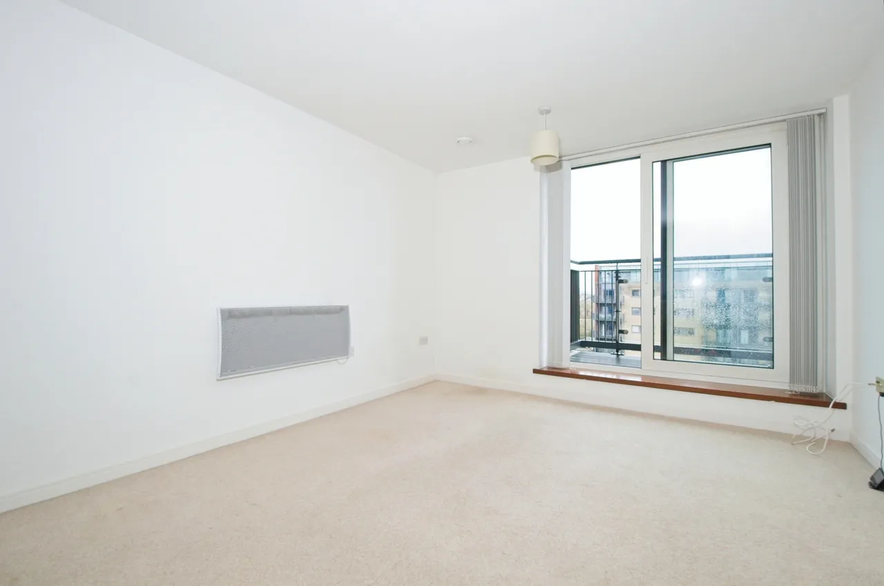 Douglas House, Ferry Court, Cardiff, CF11, photo 2