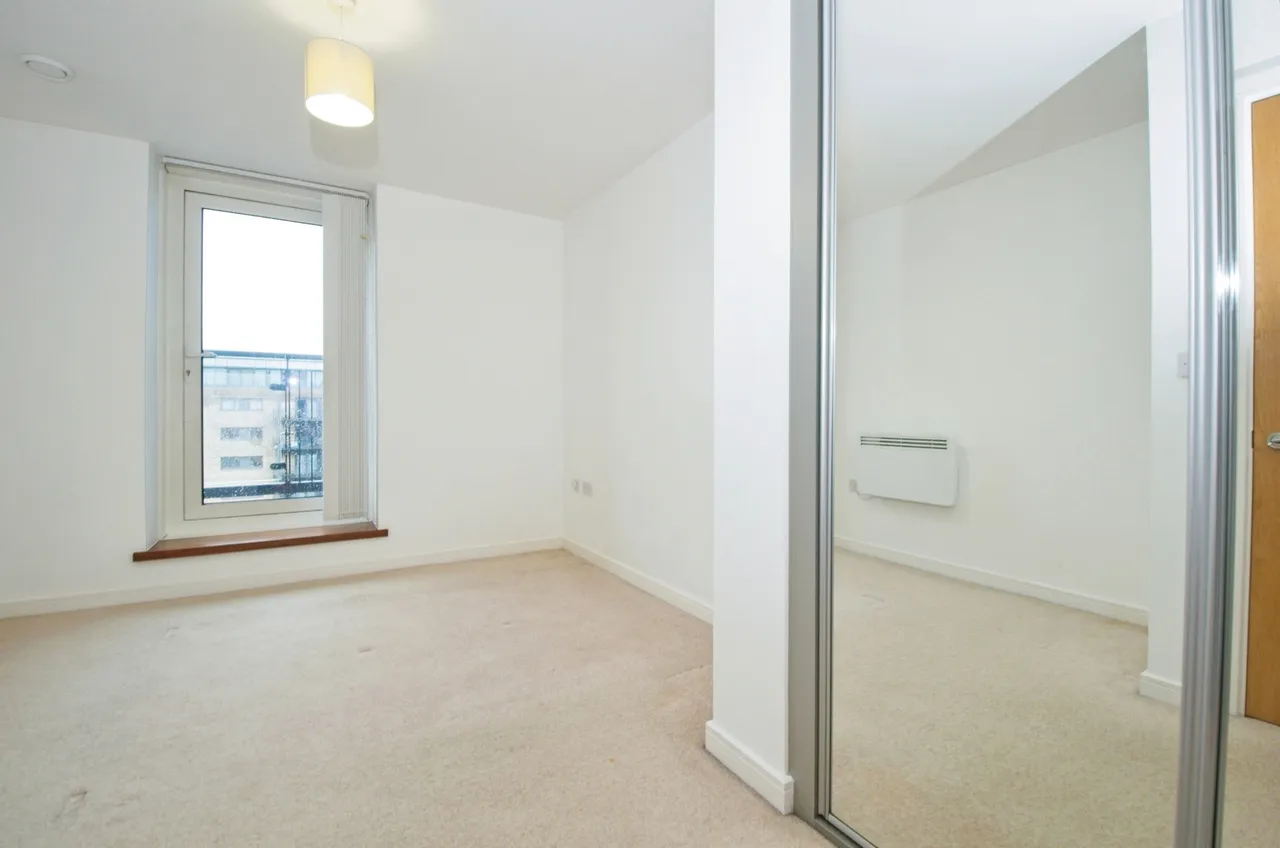Douglas House, Ferry Court, Cardiff, CF11, photo 9