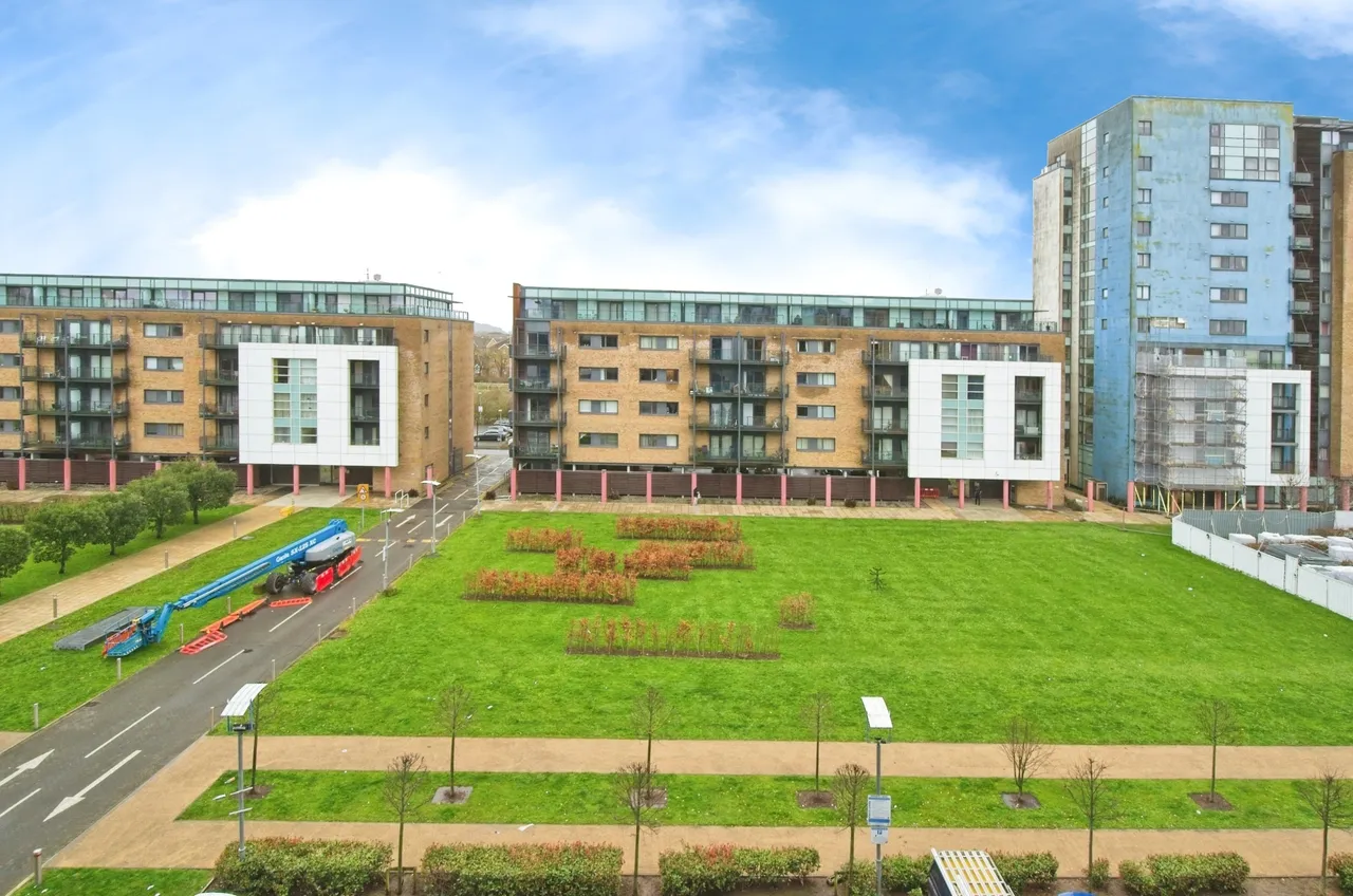 Douglas House, Ferry Court, Cardiff, CF11, photo 14