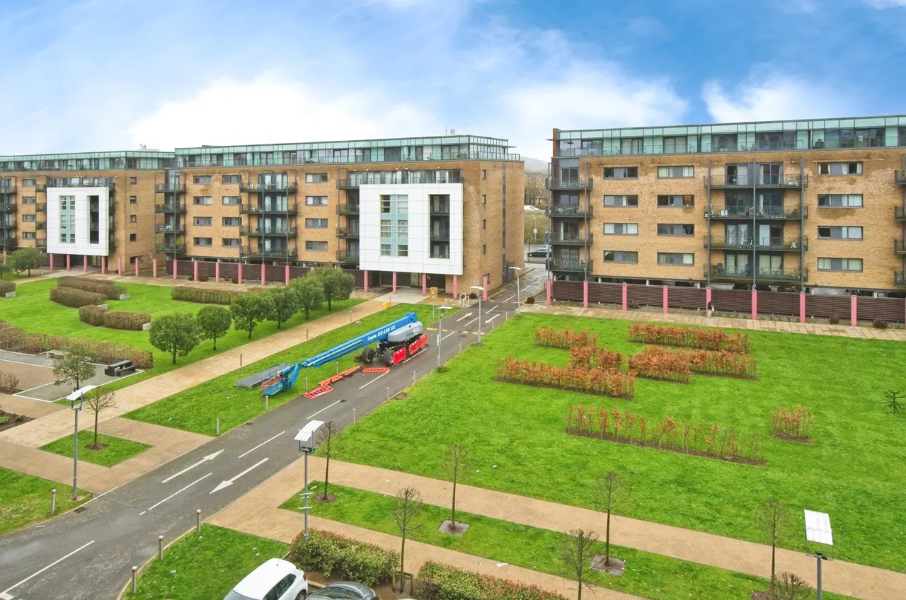 Douglas House, Ferry Court, Cardiff, CF11, photo 8