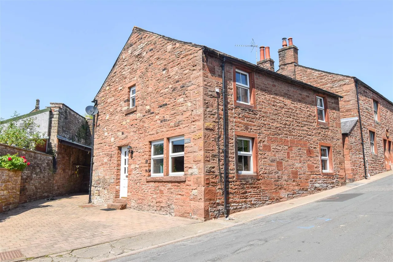 3 bed house for sale, Fetherston Hill, Kirkoswald