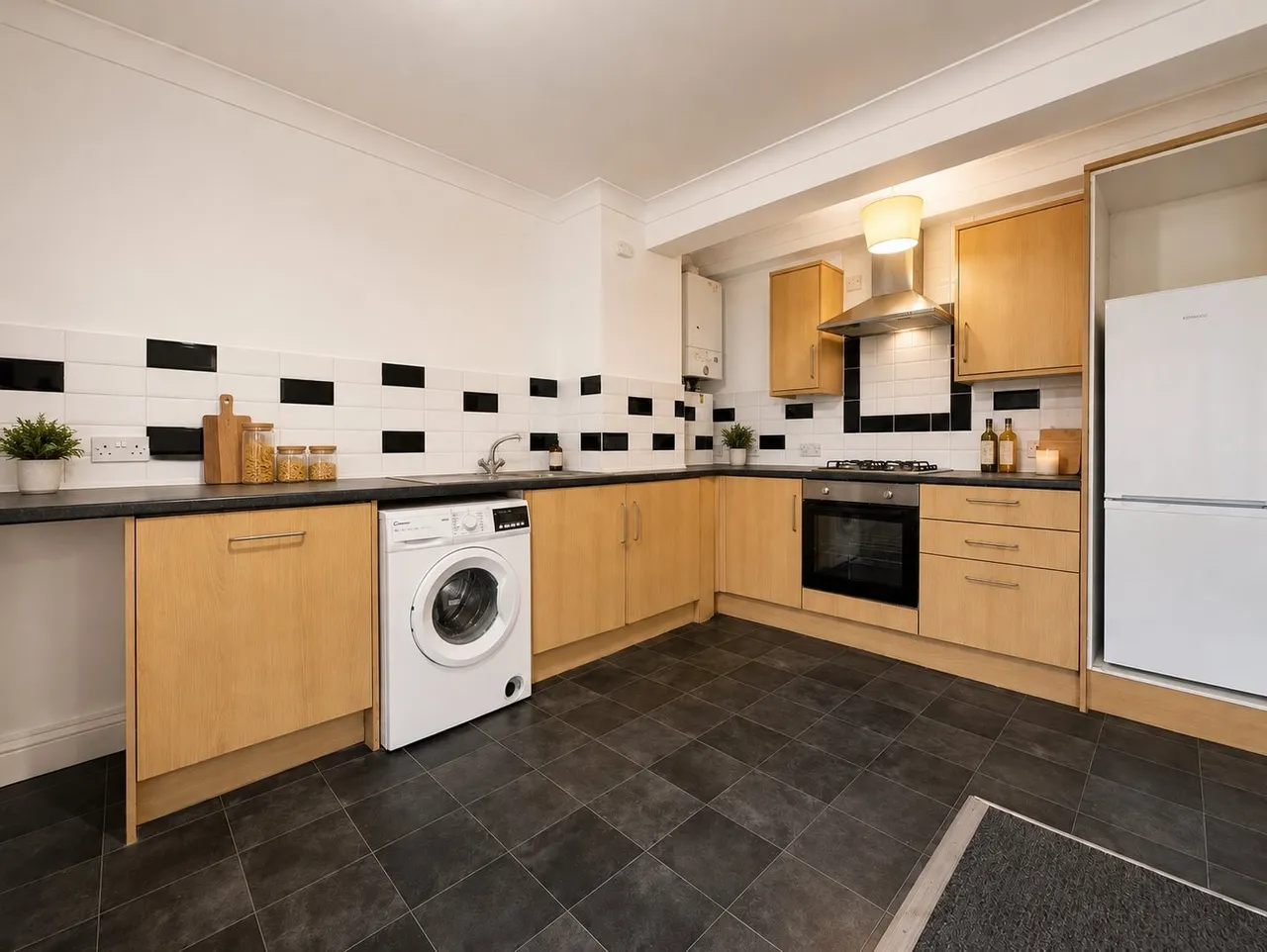 Mounts Road, Greenhithe, DA9, photo 5