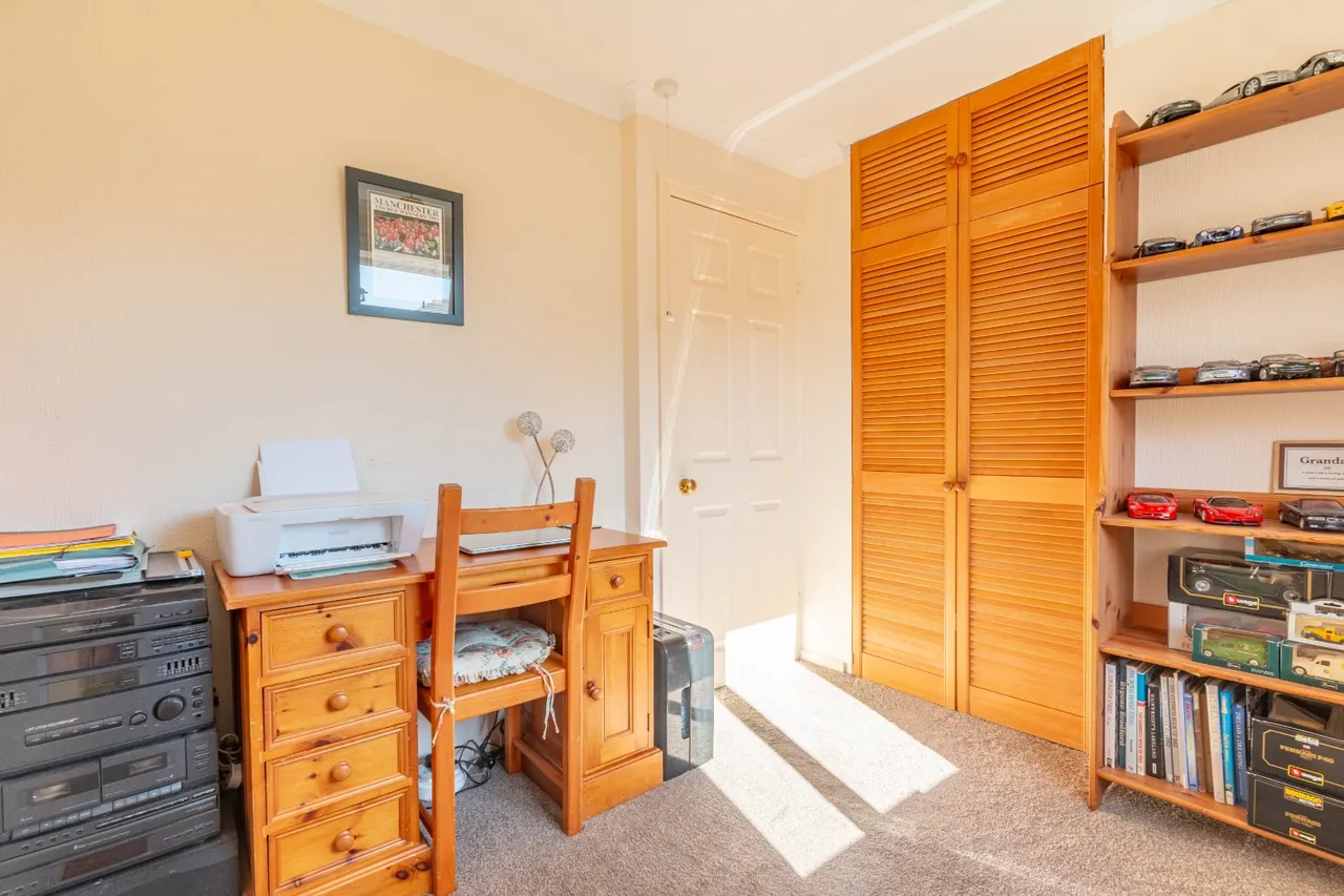 Manor Gardens, Cullingworth, BD13, photo 11