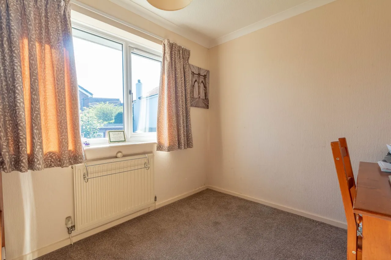 Manor Gardens, Cullingworth, BD13, photo 12