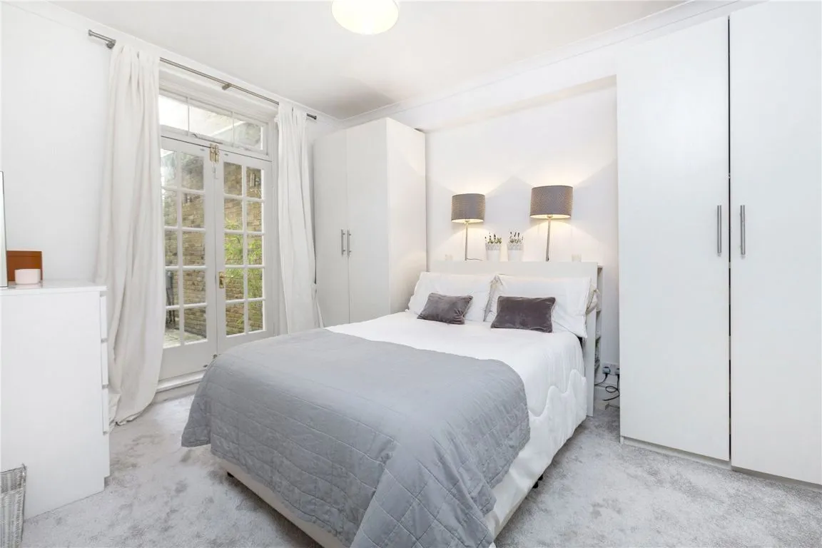Alderney Street, Pimlico, SW1V, photo 4