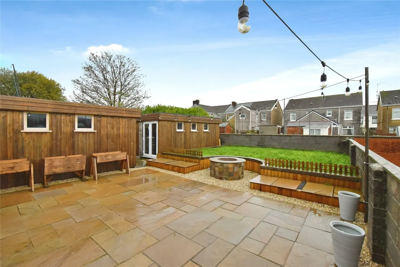 Dan Yr Allt, Llanelli, SA14, photo 20