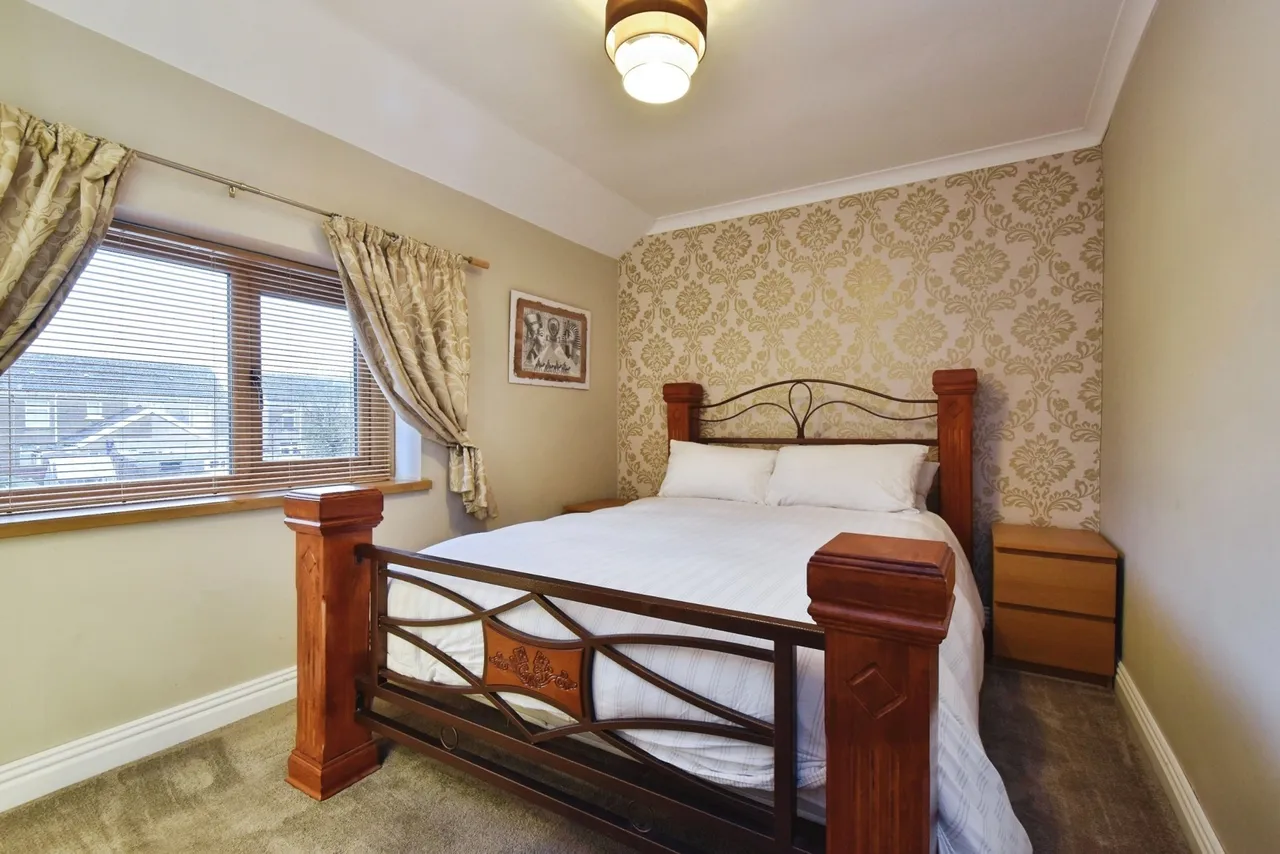 Dan Yr Allt, Llanelli, SA14, photo 11