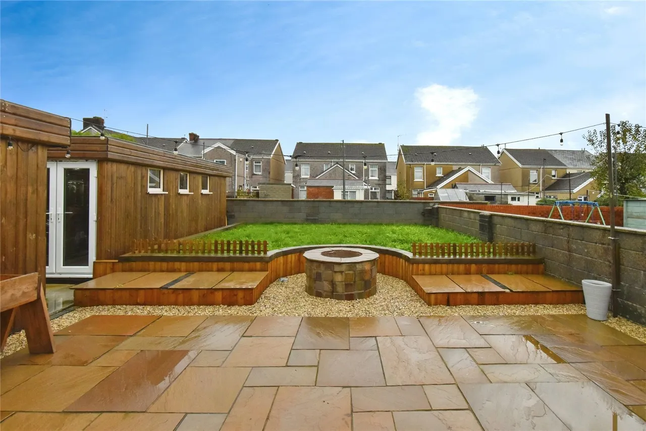 Dan Yr Allt, Llanelli, SA14, photo 19