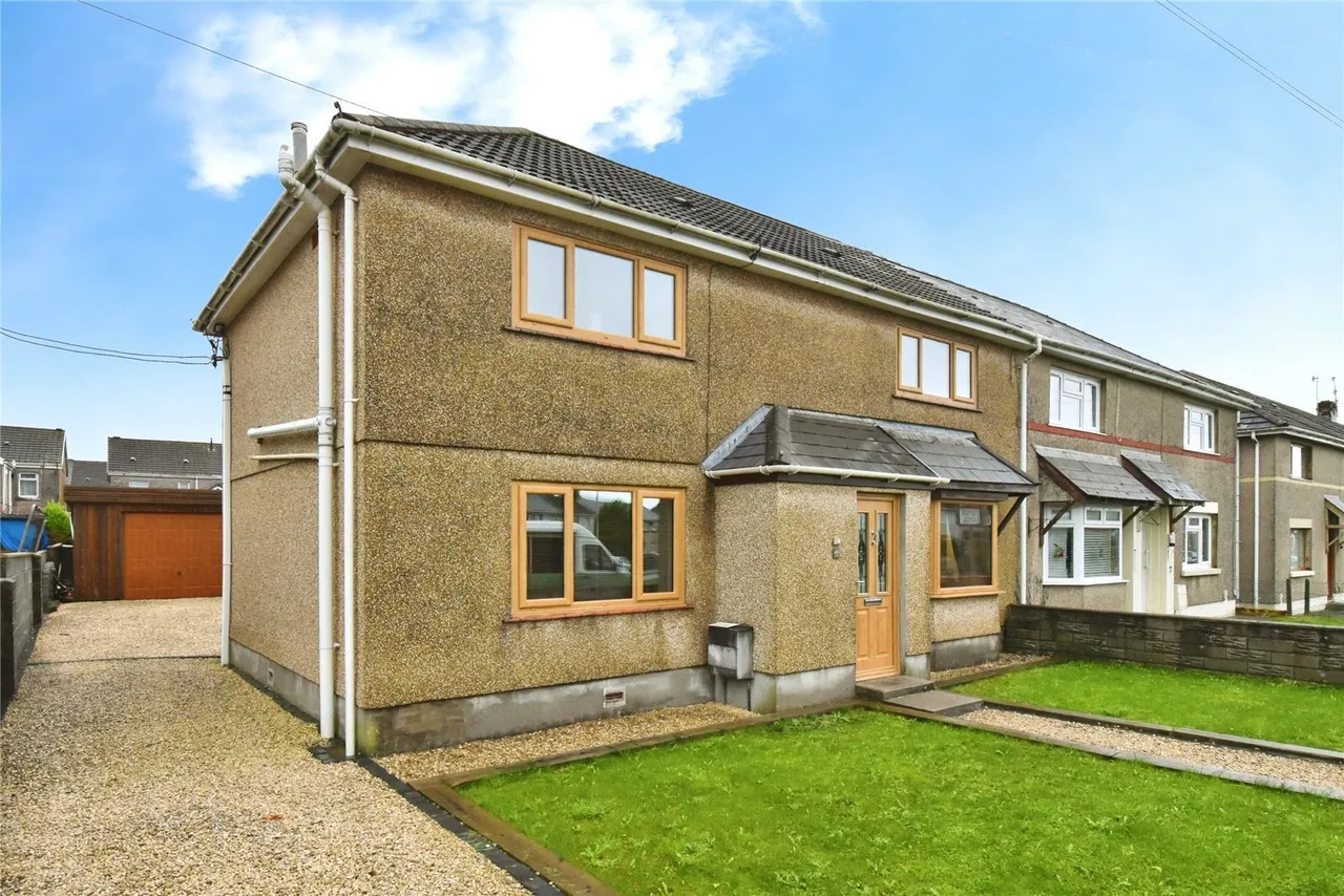 Dan Yr Allt, Llanelli, SA14, photo 24
