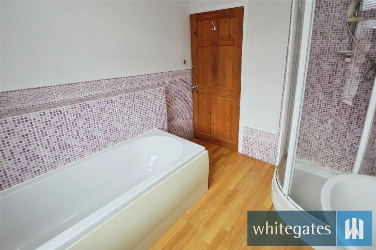 Cross Flatts Crescent, Beeston, LS11, photo 12