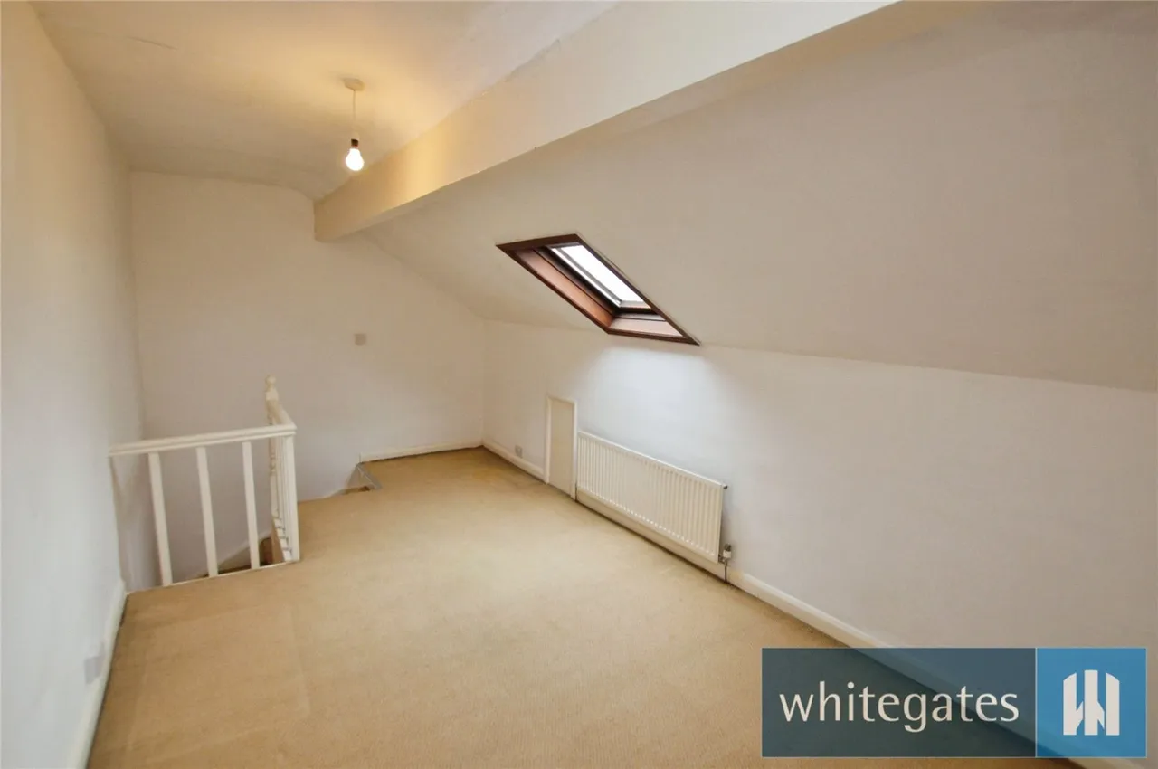 Cross Flatts Crescent, Beeston, LS11, photo 9