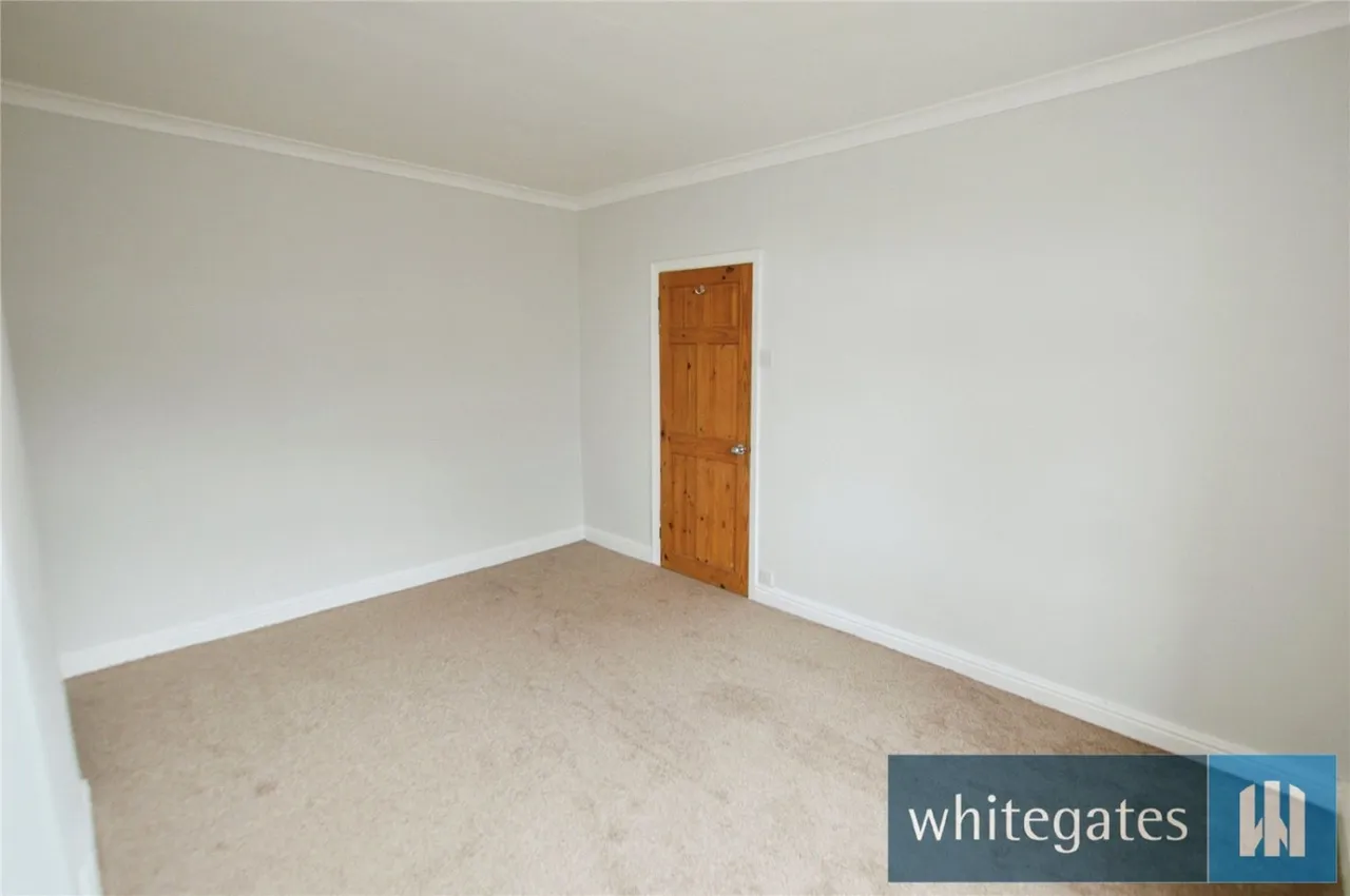 Cross Flatts Crescent, Beeston, LS11, photo 11