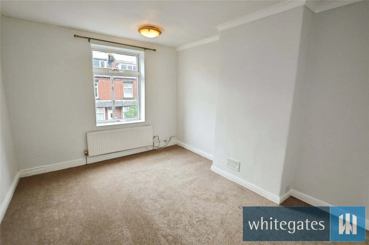 Cross Flatts Crescent, Beeston, LS11, photo 10