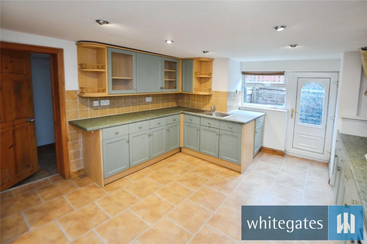 Cross Flatts Crescent, Beeston, LS11, photo 6