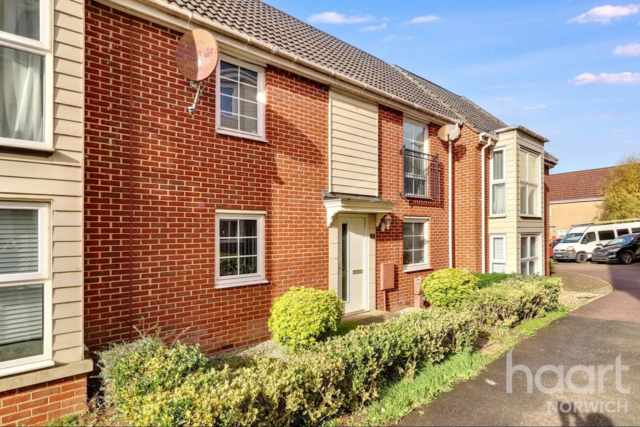 St Simon Close, Norwich, NR8, photo 20