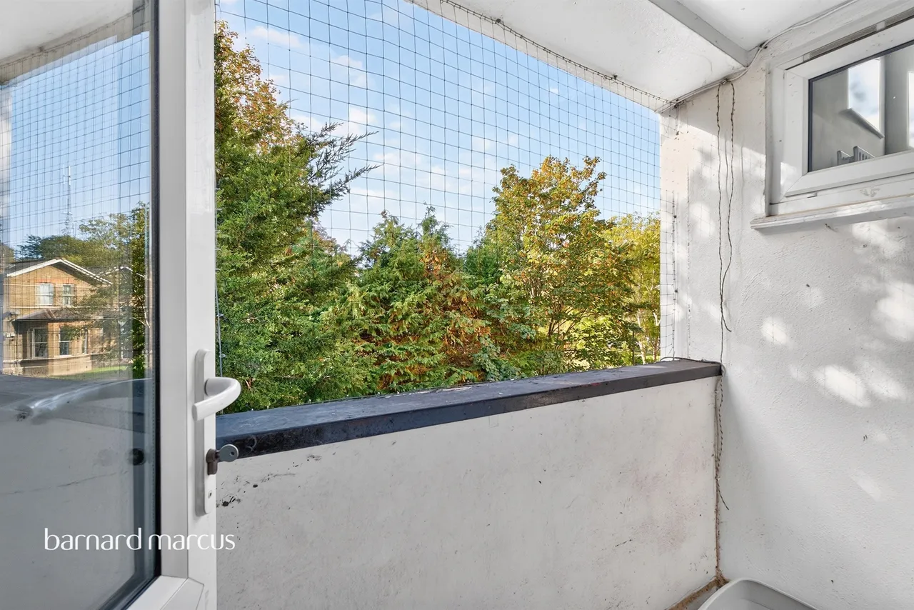 Lawrie Park Gardens, London, SE26, photo 13