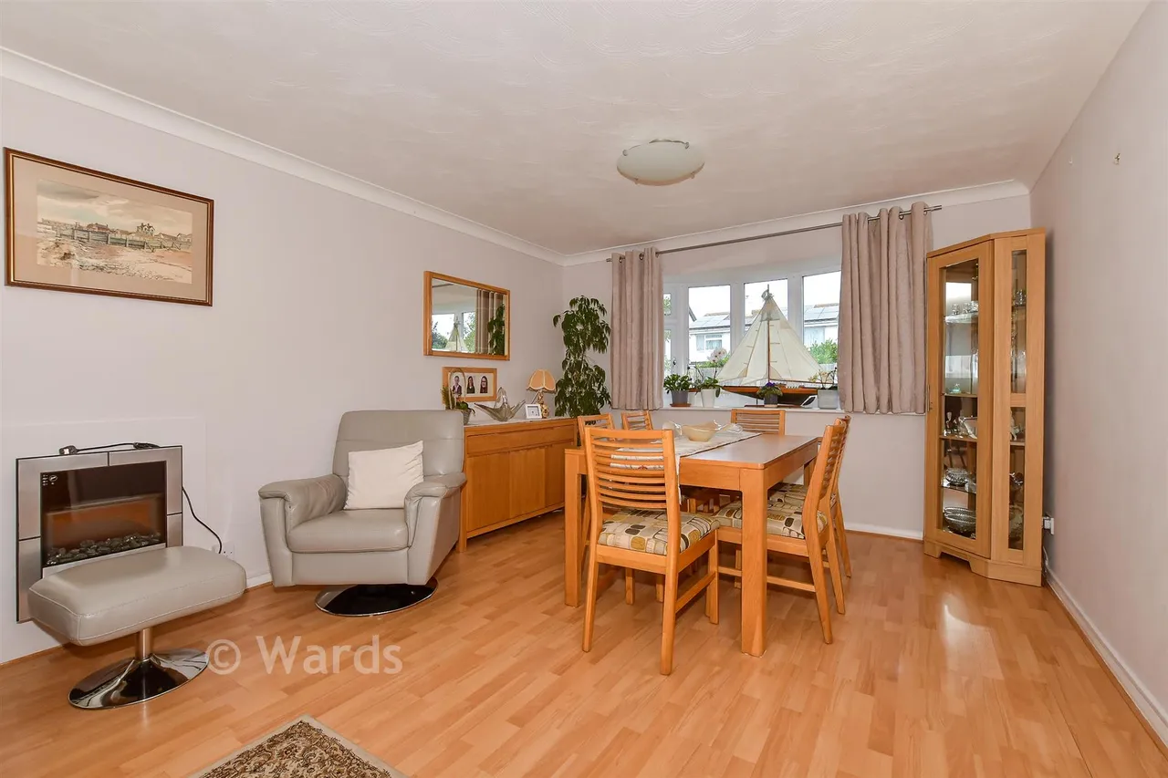 Pebble Lane, Seasalter, CT5, photo 7