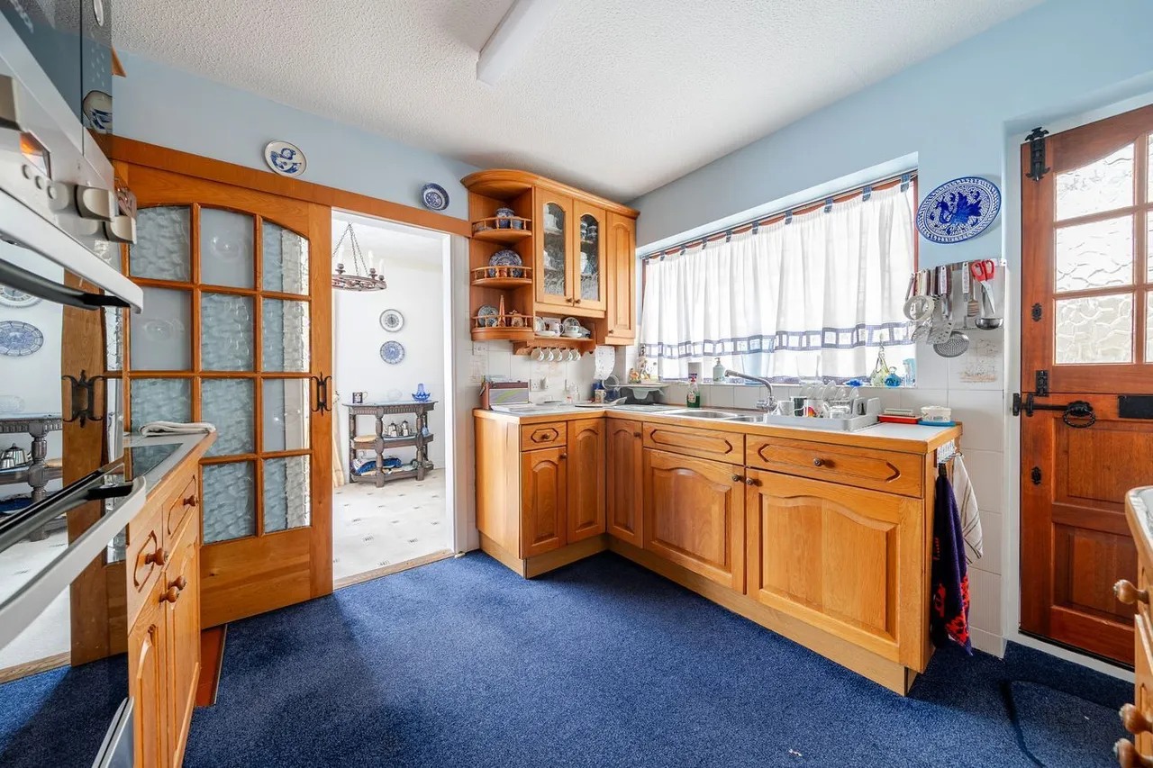 Barrows Park, Cheddar, BS27, photo 10