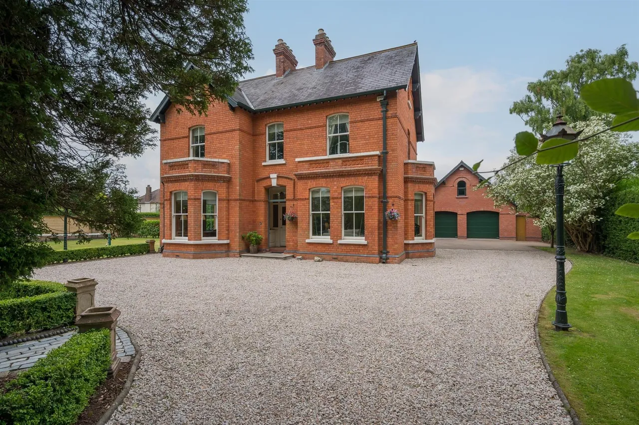 5 bed house for sale, Malone Park Central, Belfast, BT9