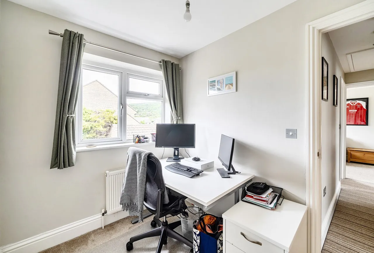 Pottersfield Road, Gloucestershire, Woodmancote, GL52 9PY, photo 11