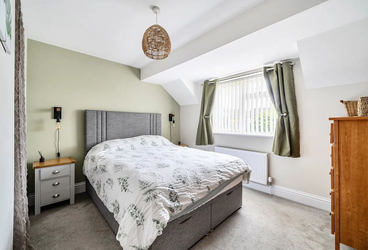 Pottersfield Road, Gloucestershire, Woodmancote, GL52 9PY, photo 8