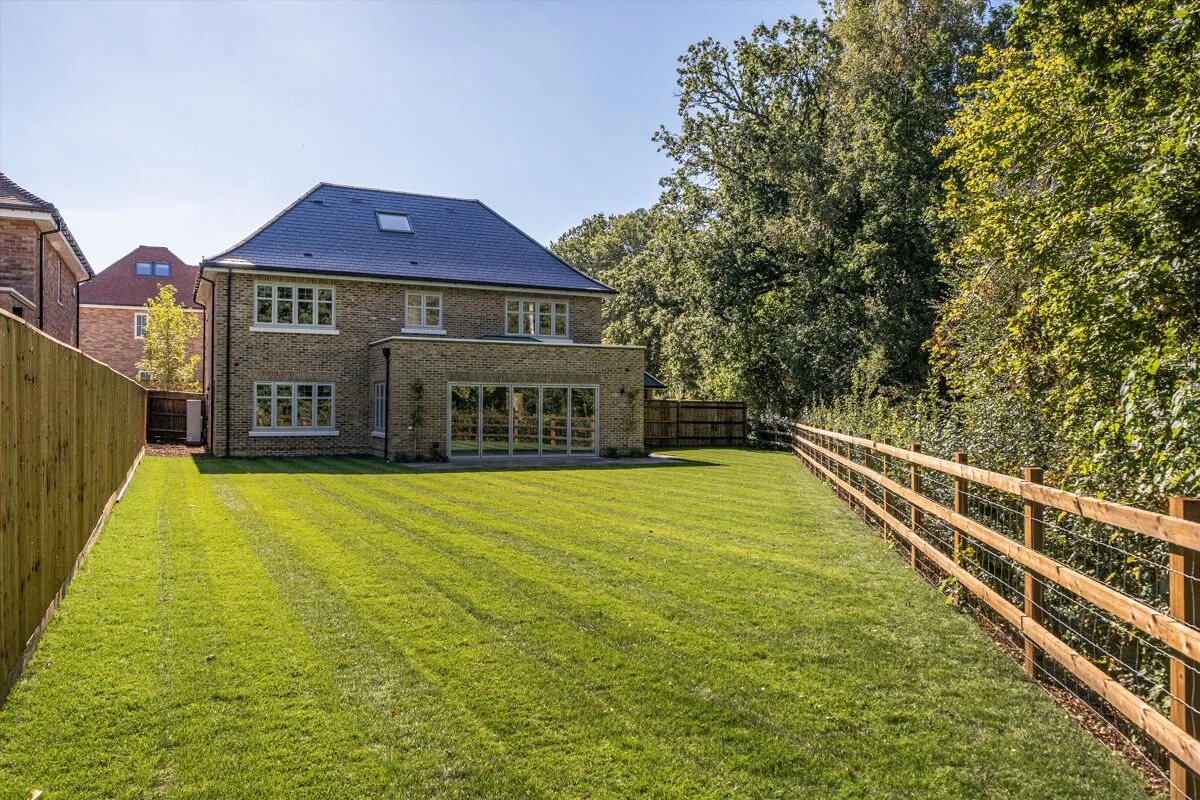 Peyton Place, Finchampstead, RG40, photo 24