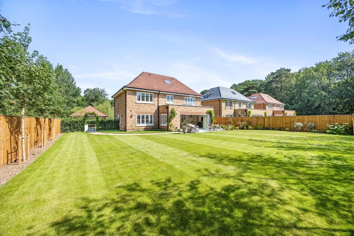 Peyton Place, Finchampstead, RG40, photo 22