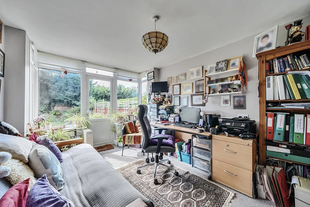 St Albans Avenue, BH8, photo 10