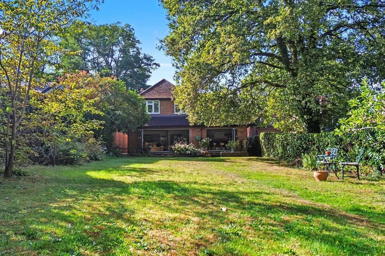 Gasden Lane, Witley, GU8, photo 28