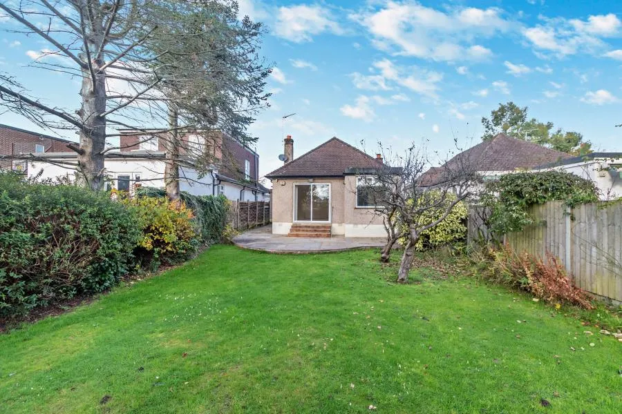 Farm Avenue, North Harrow, HA2, photo 11