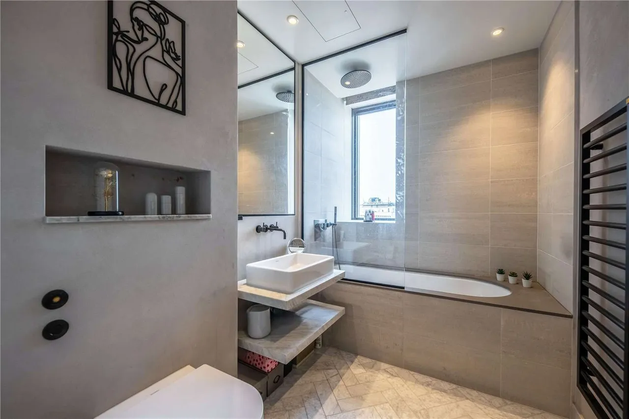 Newton Street, London, WC2B 5EL, photo 11