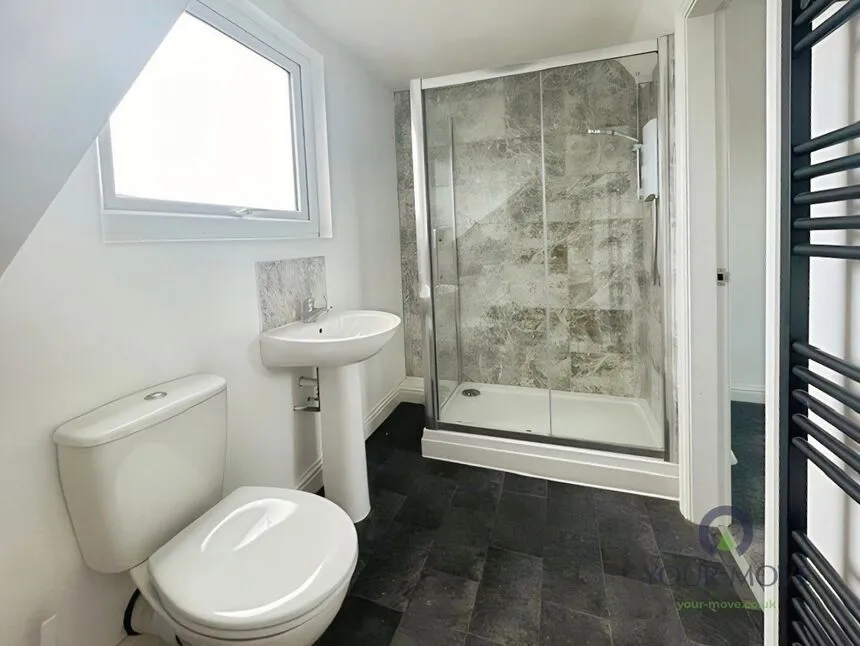 Farnley Avenue, Sheffield, S6, photo 5