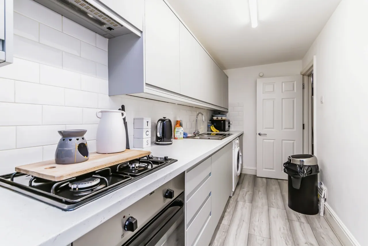 Addiscombe Road, Croydon, CR0, photo 13