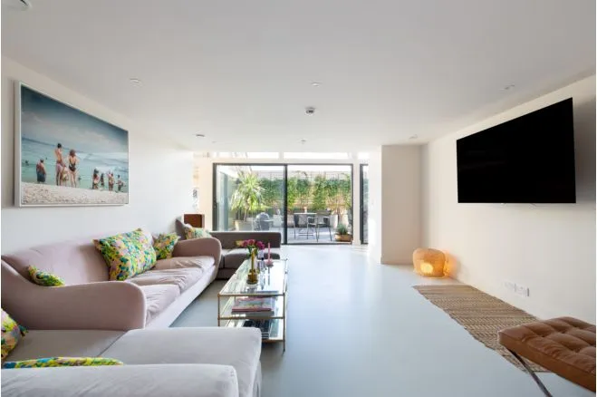 Wotton Road, London, NW2, photo 30