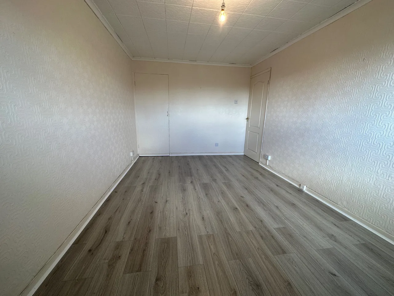 Mayflower Close, Sketty, SA2, photo 9