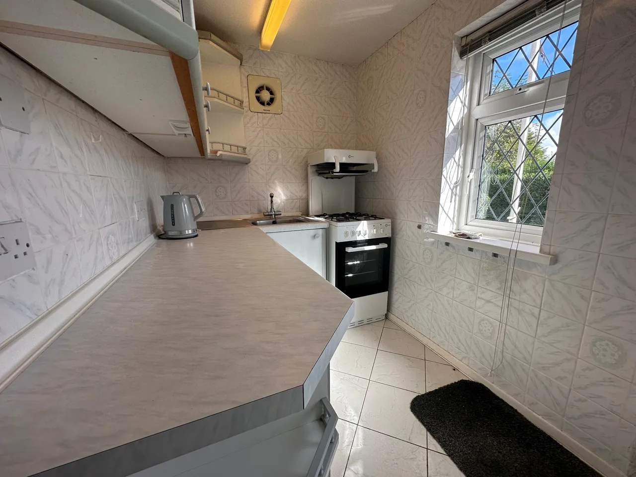 Mayflower Close, Sketty, SA2, photo 5