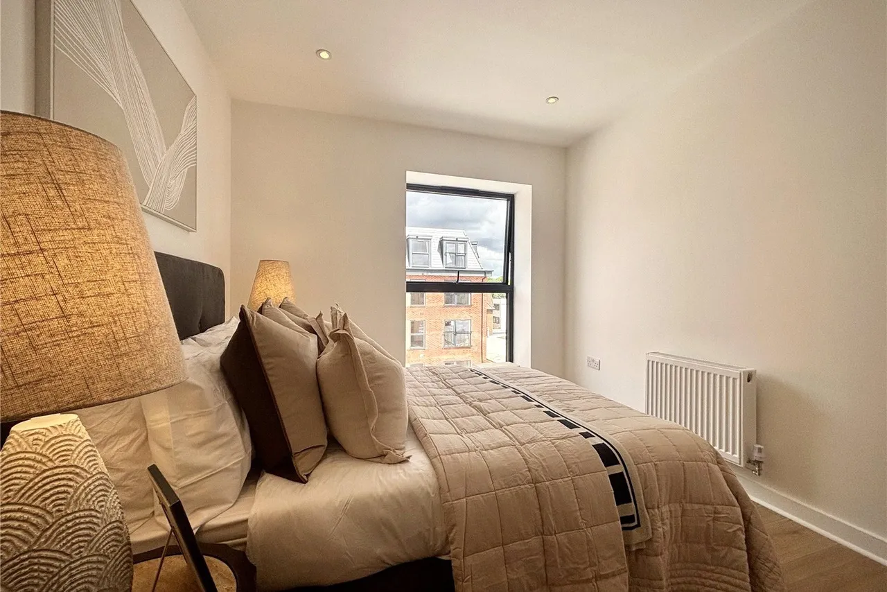 Victoria Road, Aldershot, Hampshire, GU11 1FT, photo 18