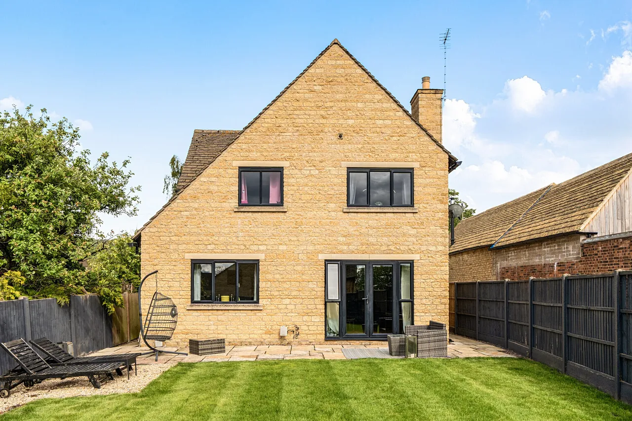 New Road, Woodmancote, Cheltenham, GL52, photo 12