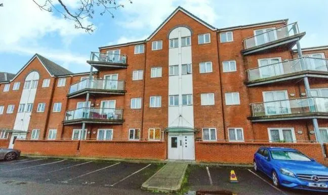Waterfront Way, Walsall, WS2, photo 4