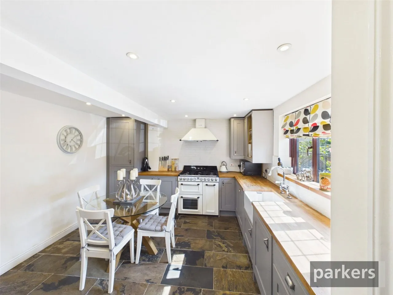Painswick Close, Witney, OX28, photo 11