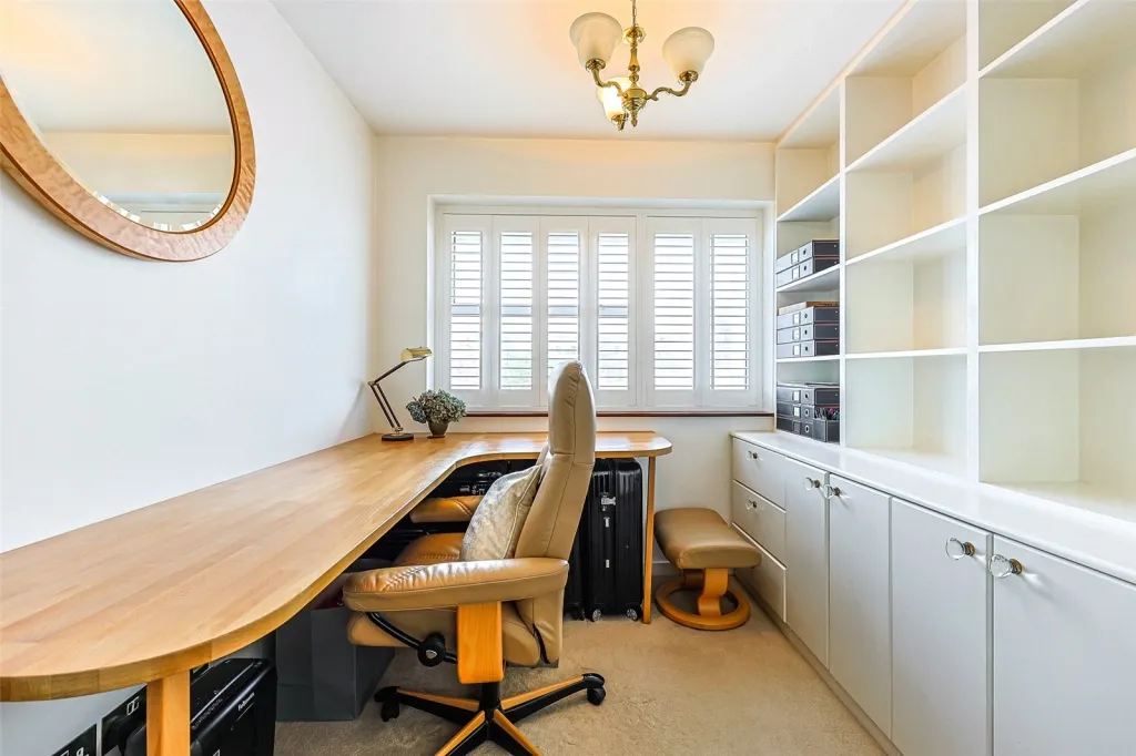 Hardwick Green, Ealing, W13, photo 7