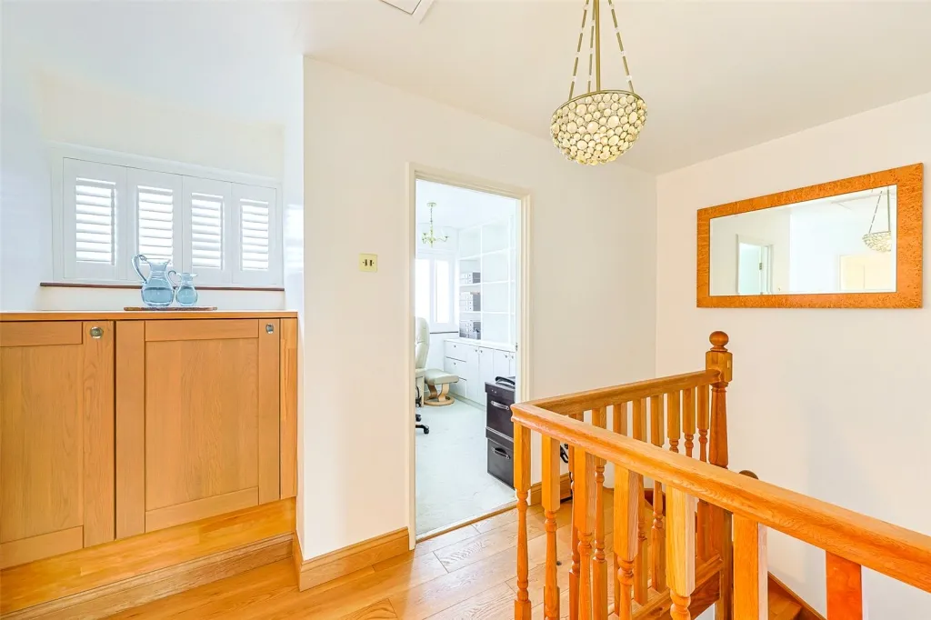 Hardwick Green, Ealing, W13, photo 11