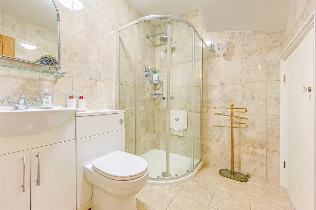 Hardwick Green, Ealing, W13, photo 15