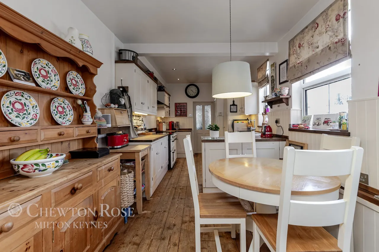 Wolverton Road, Newport Pagnell, photo 15