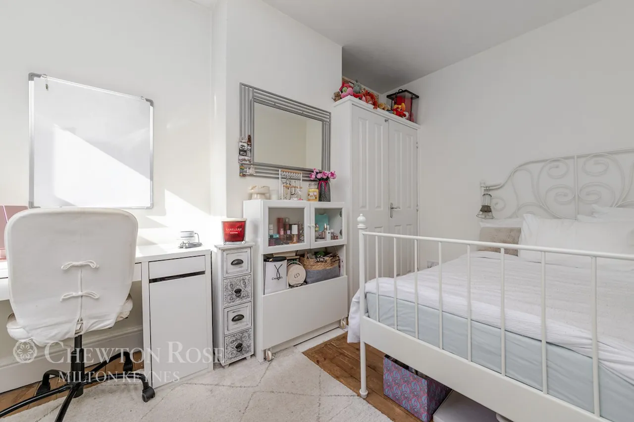 Wolverton Road, Newport Pagnell, photo 27