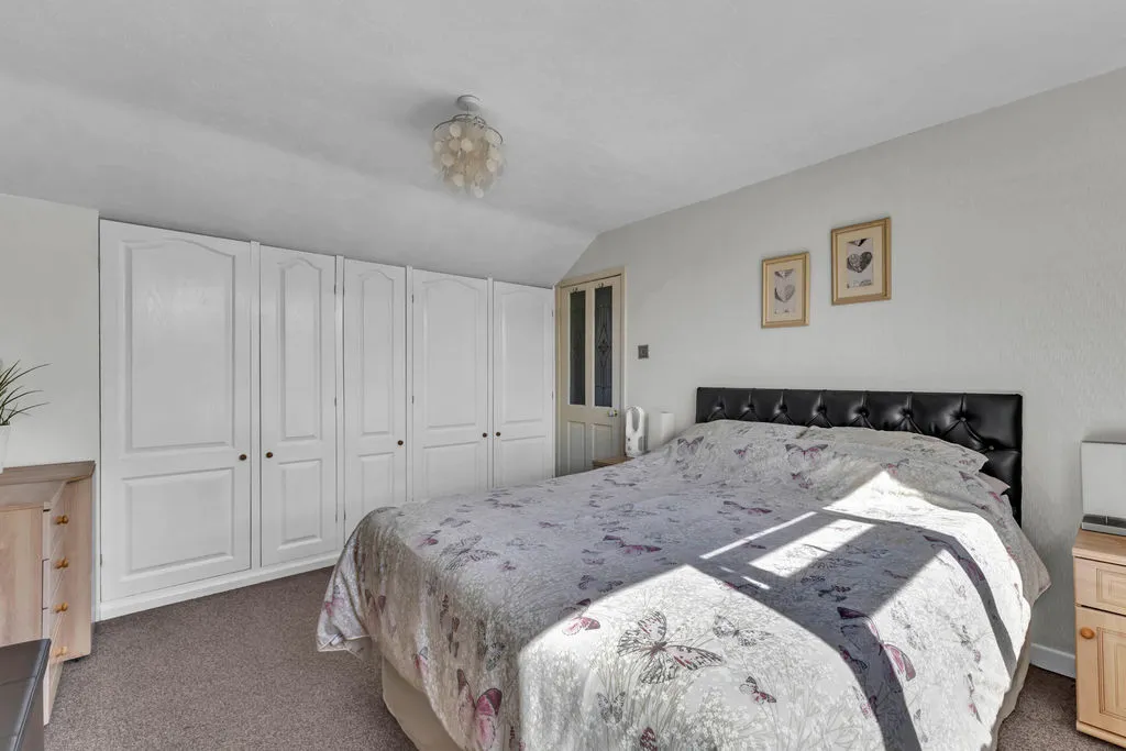 Heights Avenue, Rochdale OL12 6JH, photo 11