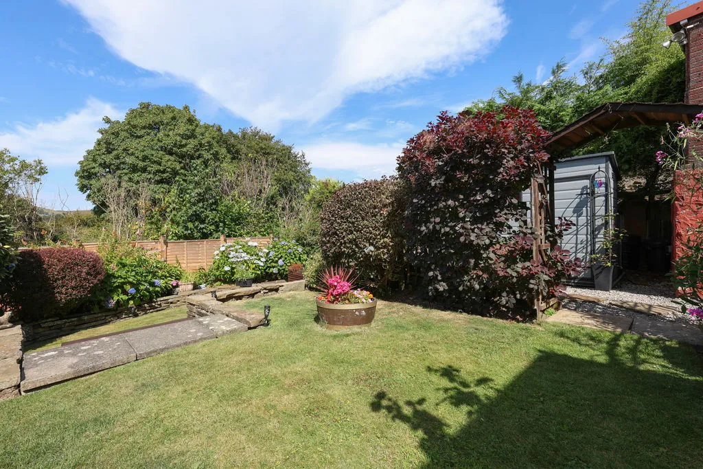 Heights Avenue, Rochdale OL12 6JH, photo 26